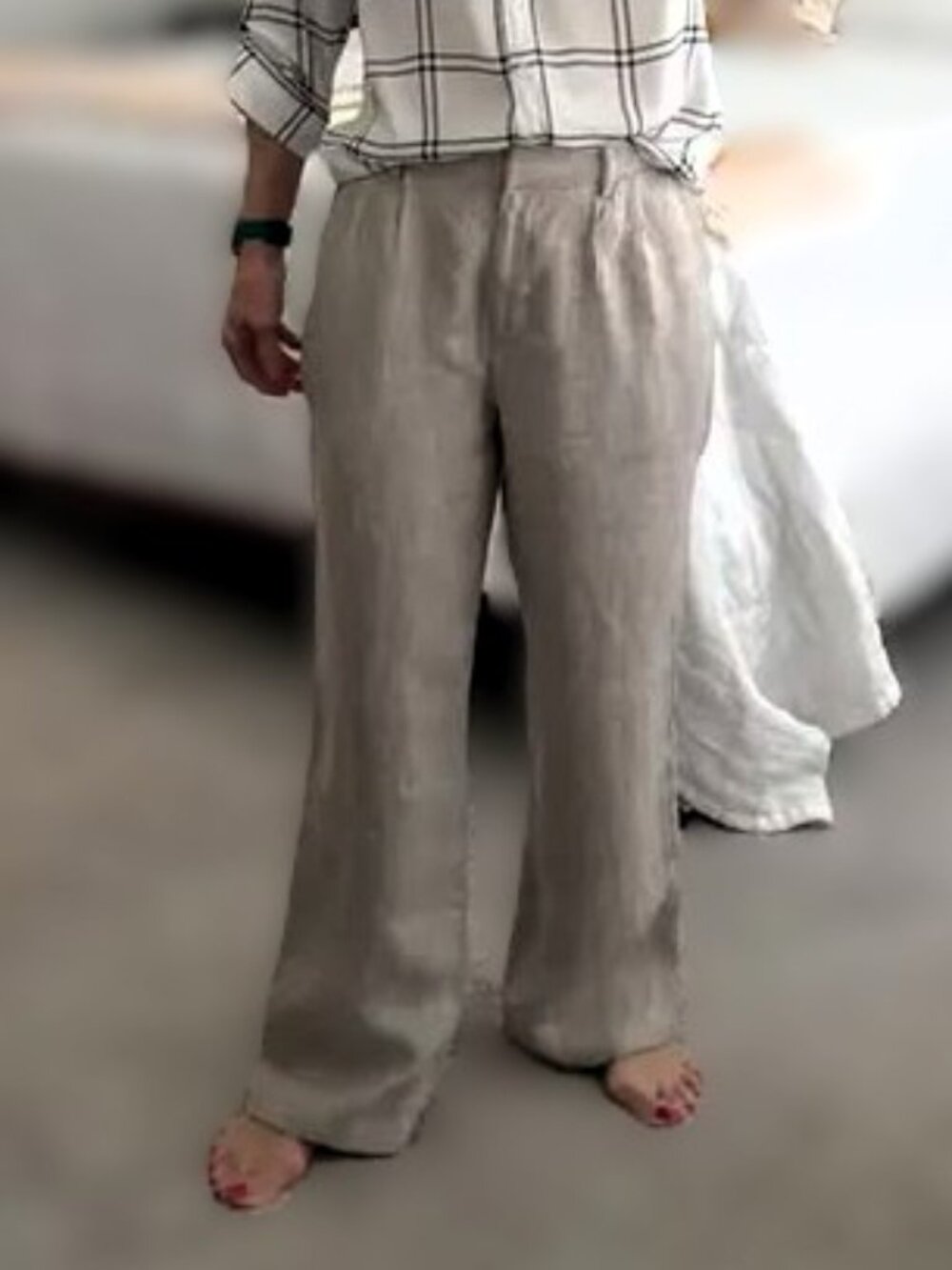 QUINCE 100% European Linen Pleated Trouser - Picture 3 of 5